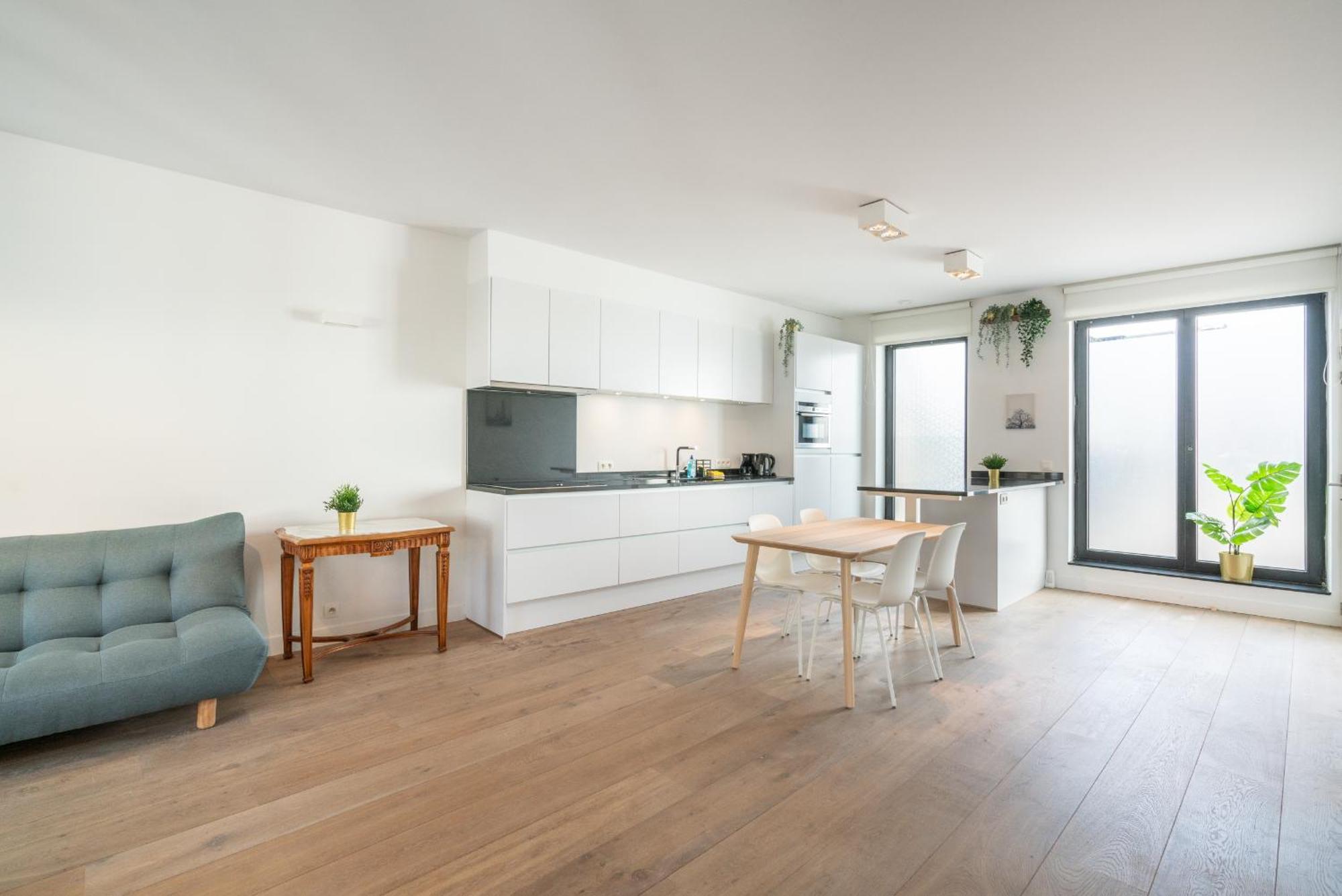 Light House Lodge. Apartment In Center Of 안트베르펜 외부 사진