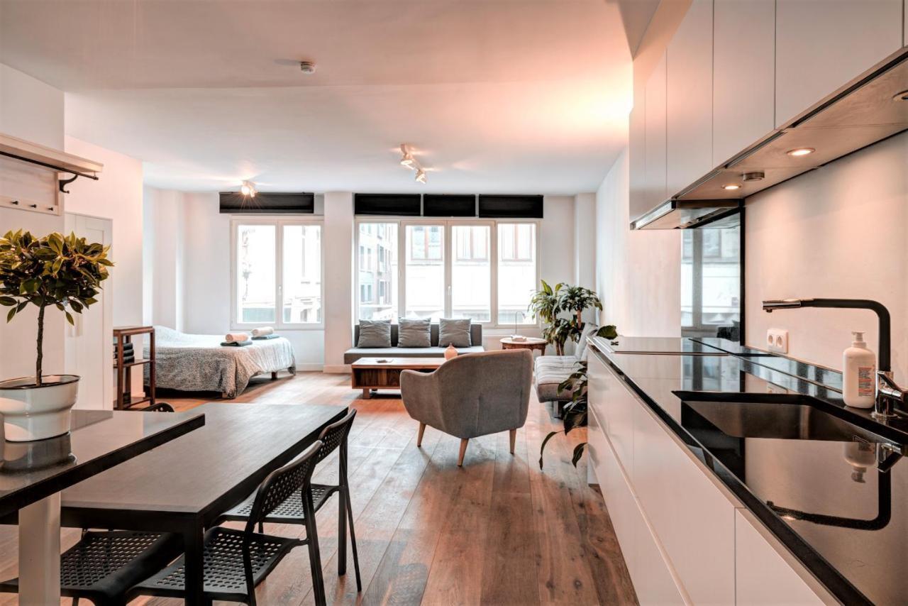 Light House Lodge. Apartment In Center Of 안트베르펜 외부 사진