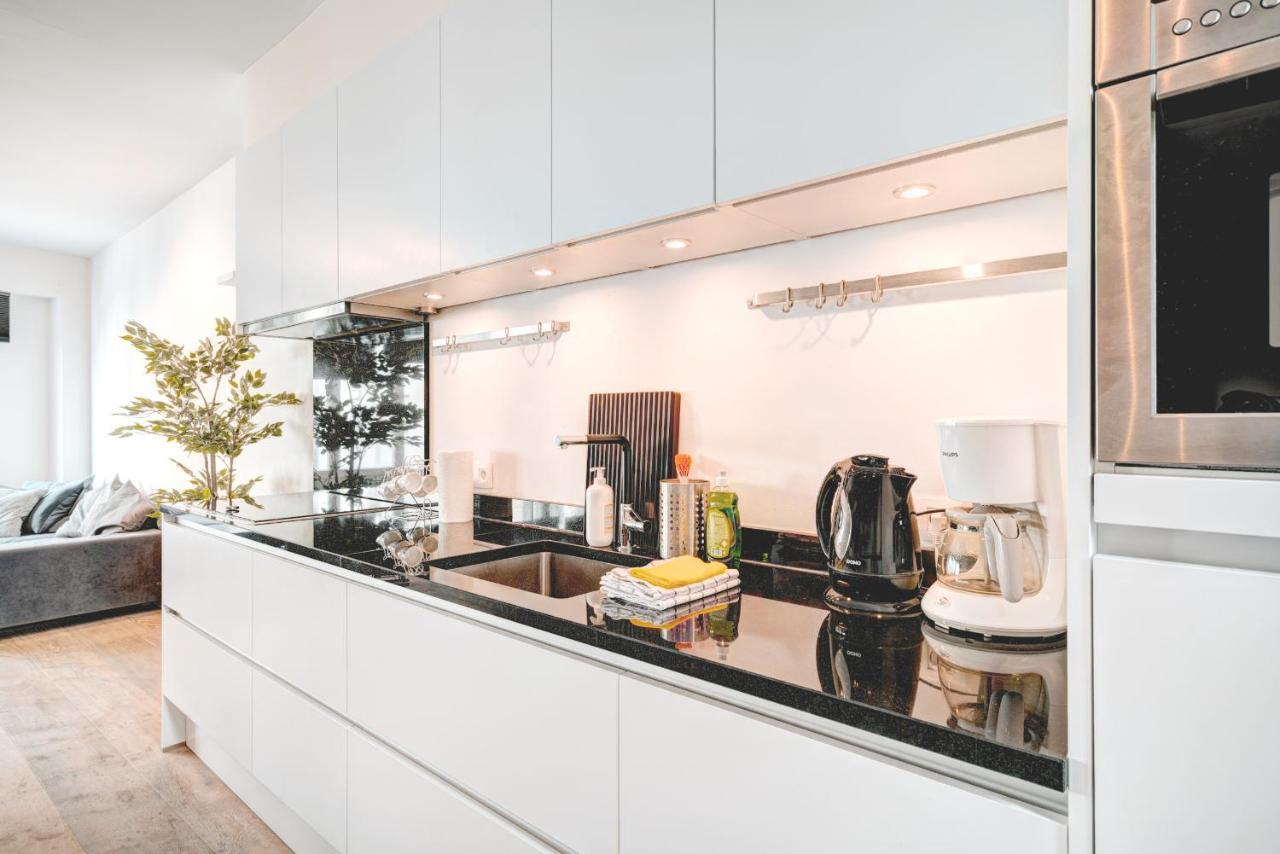 Light House Lodge. Apartment In Center Of 안트베르펜 외부 사진