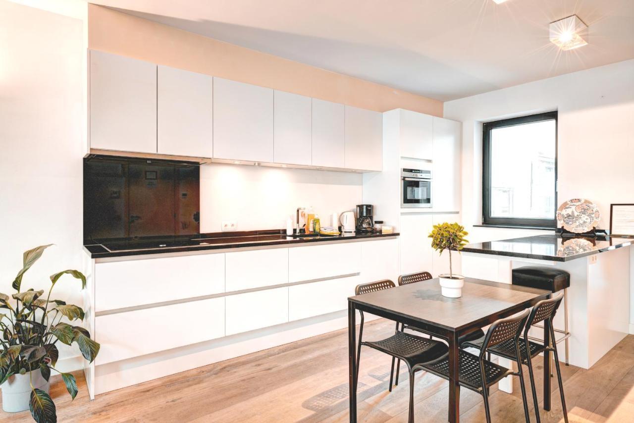 Light House Lodge. Apartment In Center Of 안트베르펜 외부 사진